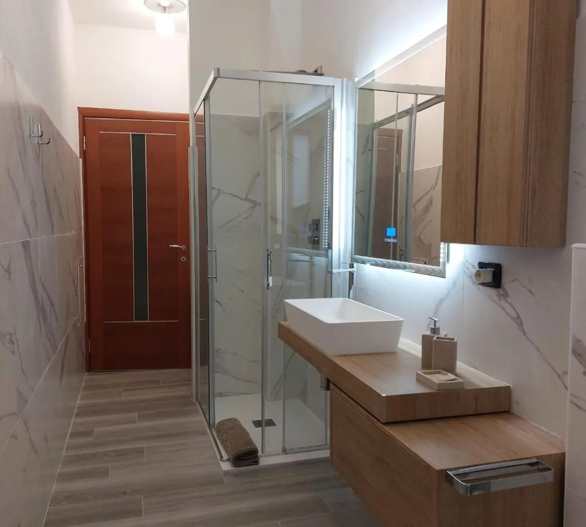 4 Piano Apartment Laveno-Mombello