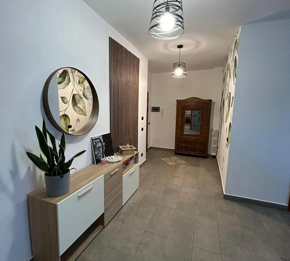 4 Piano Apartment Laveno-Mombello